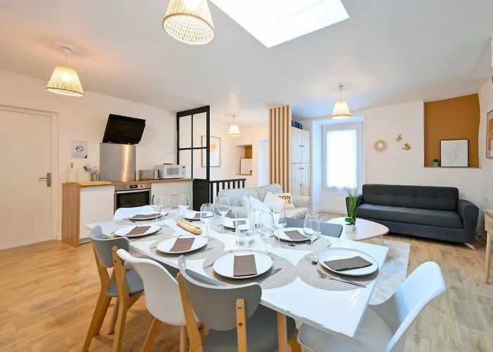 Atelier Du Tisserand - Maison De Caractere Et Calme Cholet